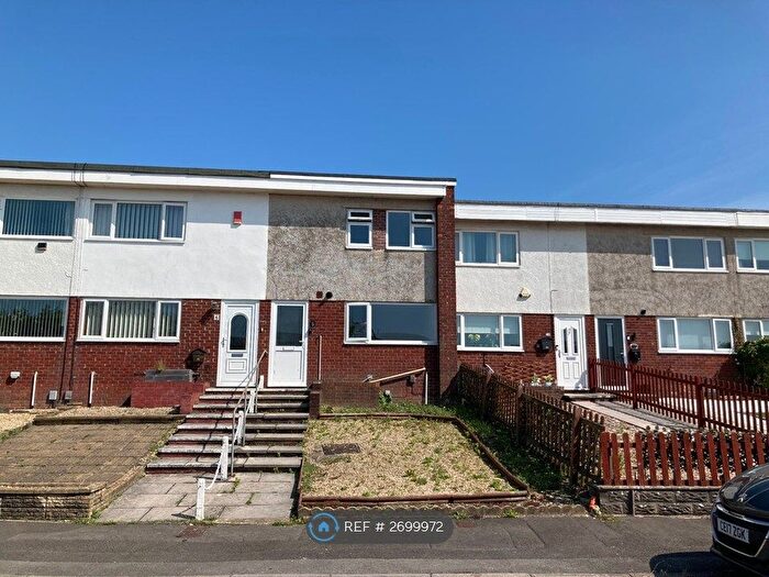 3 Bedroom Terraced House To Rent In Vale View Crescent, Llandough, Penarth, CF64