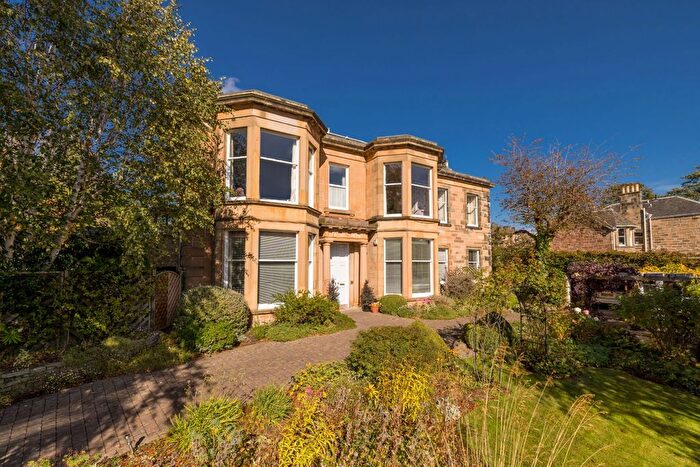 4 Bedroom Flat For Sale In Whitehouse Loan, Grange, Edinburgh, EH9