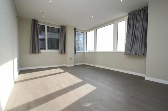 2 Bedroom Apartment To Rent In High Street, Bromley, BR1