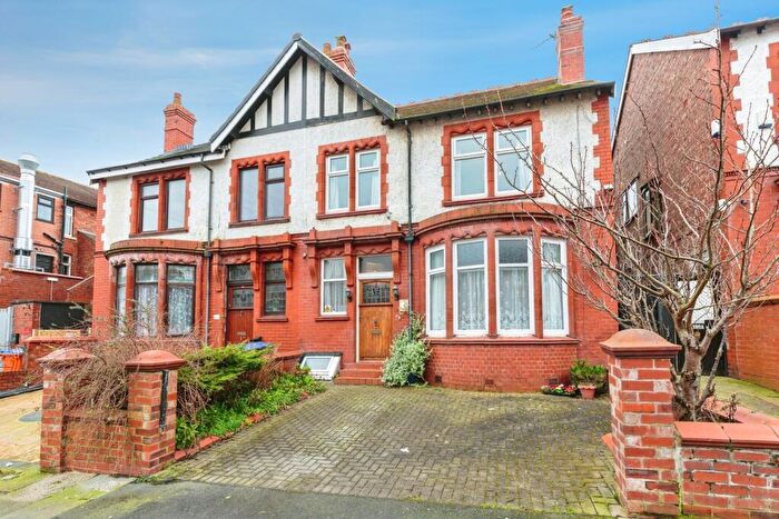 4 Bedroom Semi Detached House For Sale In Reads Avenue, Blackpool, Lancashire, FY1