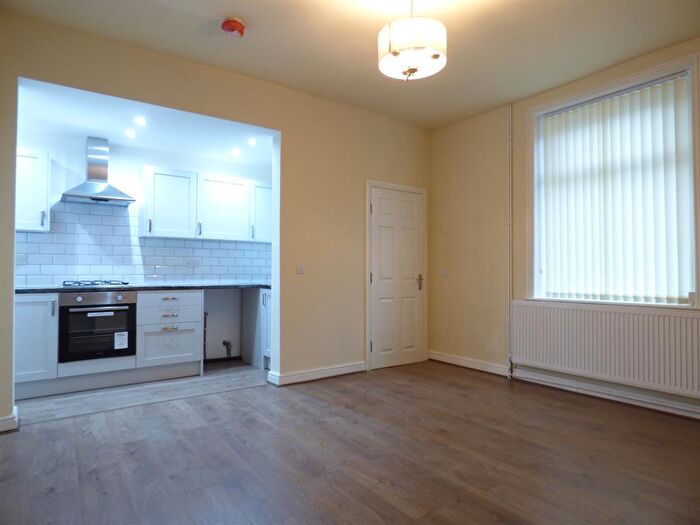2 Bedroom Terraced House To Rent In Wellington Street, Allerton, Bradford, BD15