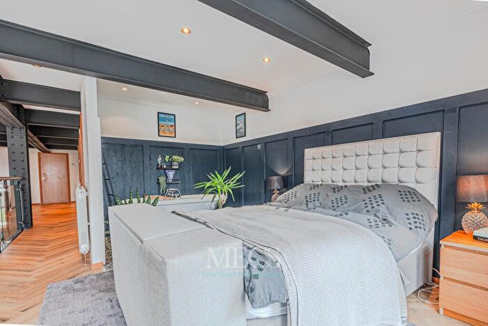 2 Bedroom Apartment For Sale In Sherborne Lofts, Grosvenor Street West, Birmingham, West Midlands, B16