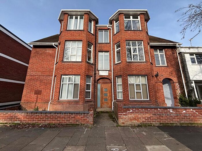 2 Bedroom Flat To Rent In Grove Avenue, Norwich, NR1