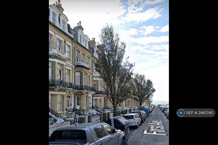1 Bedroom Flat To Rent In First Avenue, Hove, BN3