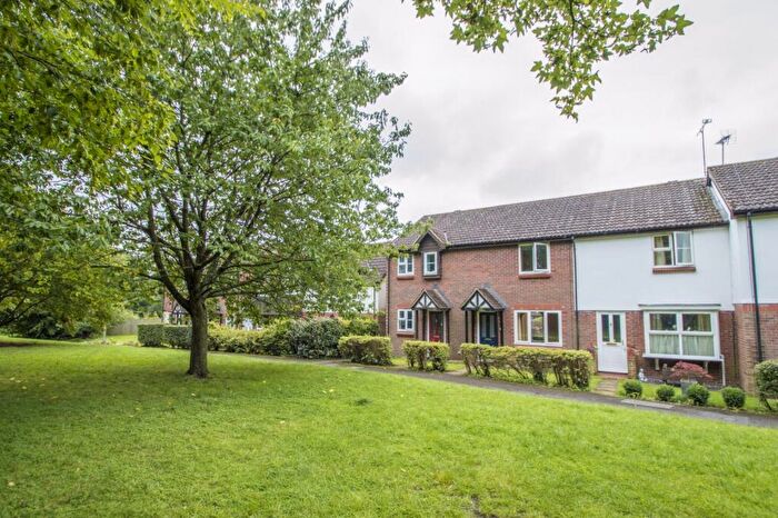 3 Bedroom Terraced House To Rent In Meadow Close, Compton, Newbury, Berkshire, RG20