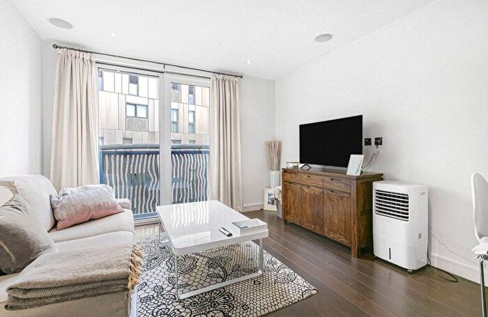 1 Bedroom Flat To Rent In Bramah House, Gatliff Road, SW1W