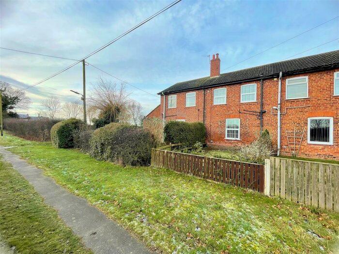 2 Bedroom Terraced House To Rent In Station Cottages, North Howden, Goole, DN14