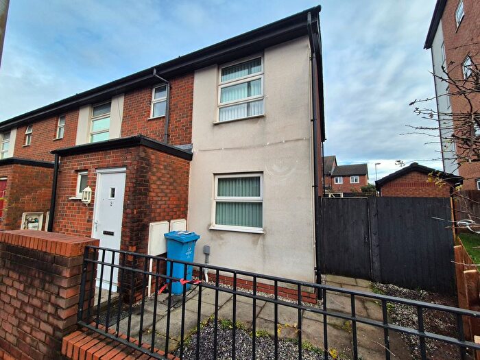 3 Bedroom Terraced House To Rent In Dean Lane, Newton Heath - Manchester, M40