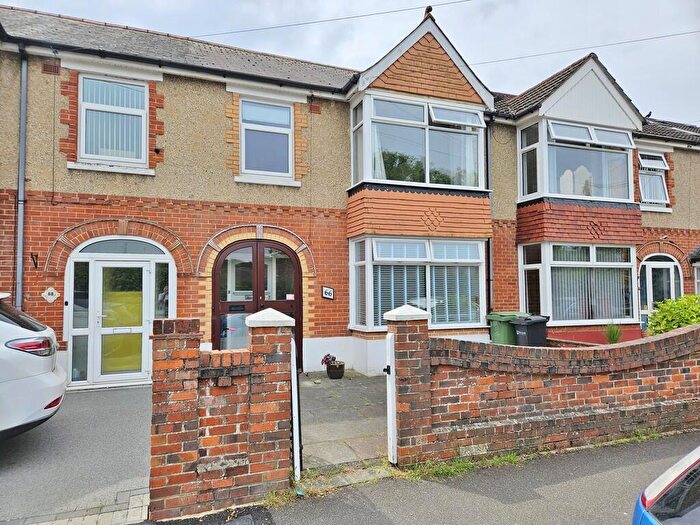 3 Bedroom Terraced House For Sale In Hilary Avenue, Drayton, PO6