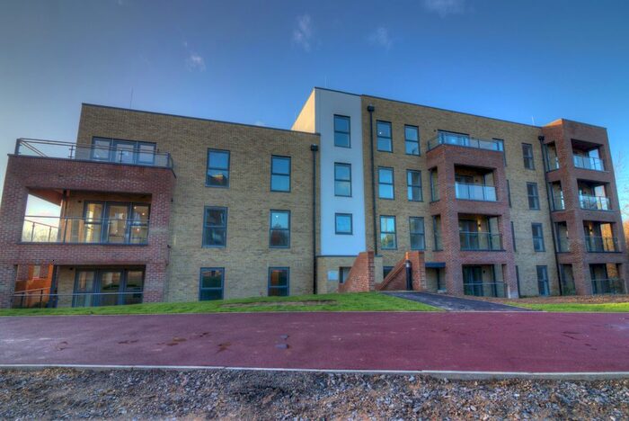 2 Bedroom Flat To Rent In Atlas Way, Oakgrove, Milton Keynes, MK10