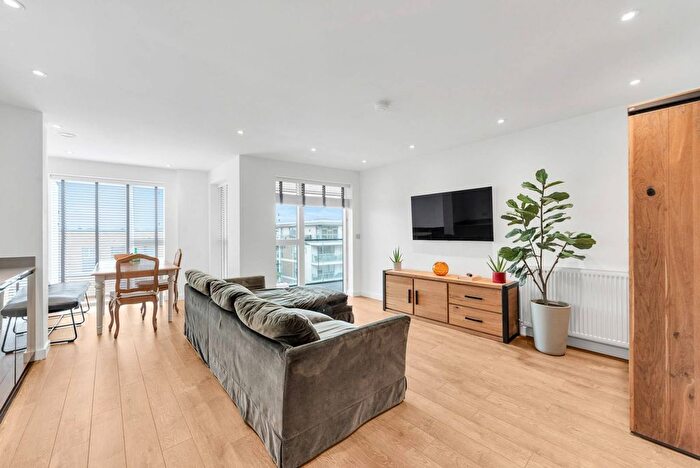 3 Bedroom Flat For Sale In Banning Street, East Greenwich, London, SE10