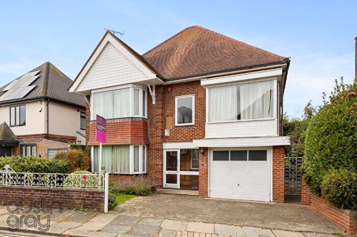 5 Bedroom Detached House For Sale In Hove Park Way, Hove, East Sussex, BN3