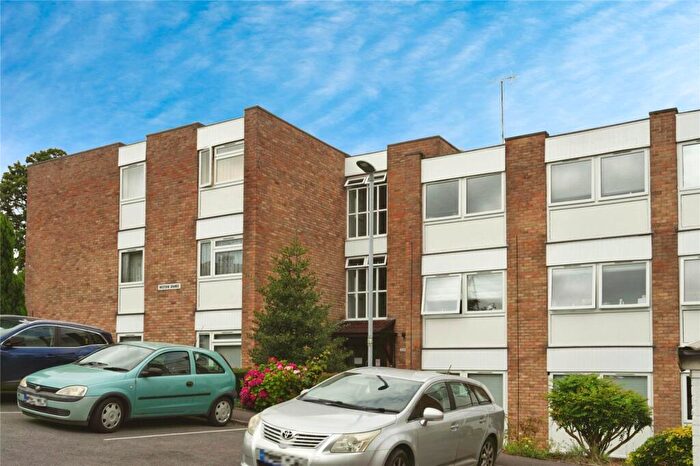 2 Bedroom Flat For Sale In Glebelands Road, Filton, Bristol, Gloucestershire, BS34