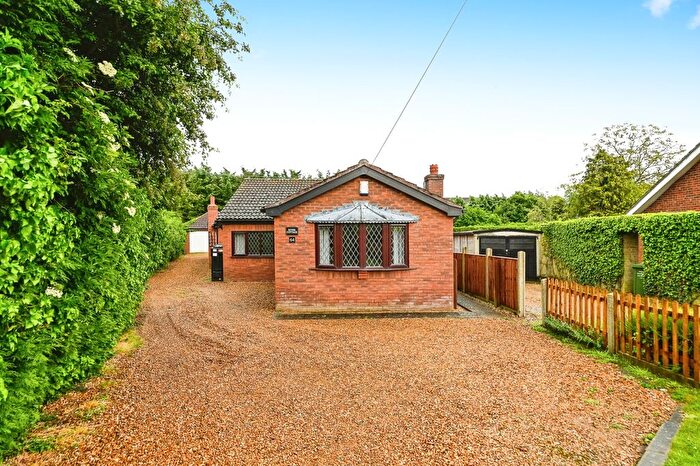 4 Bedroom Bungalow For Sale In Low Road, Stow Bridge, King's Lynn, Norfolk, PE34