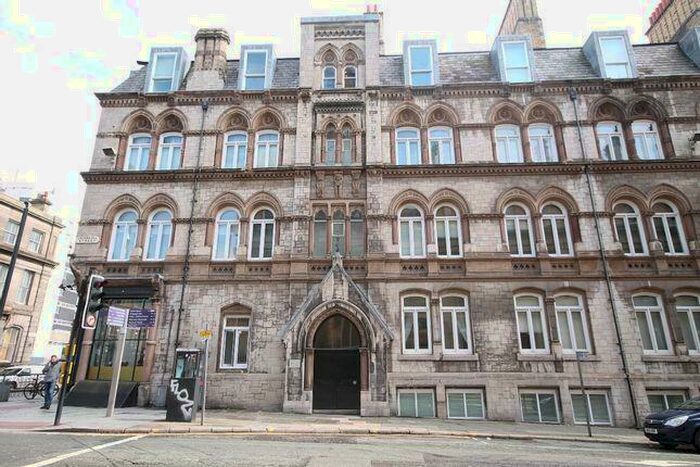 2 Bedroom Apartment To Rent In Crosshall Street, Liverpool, L1