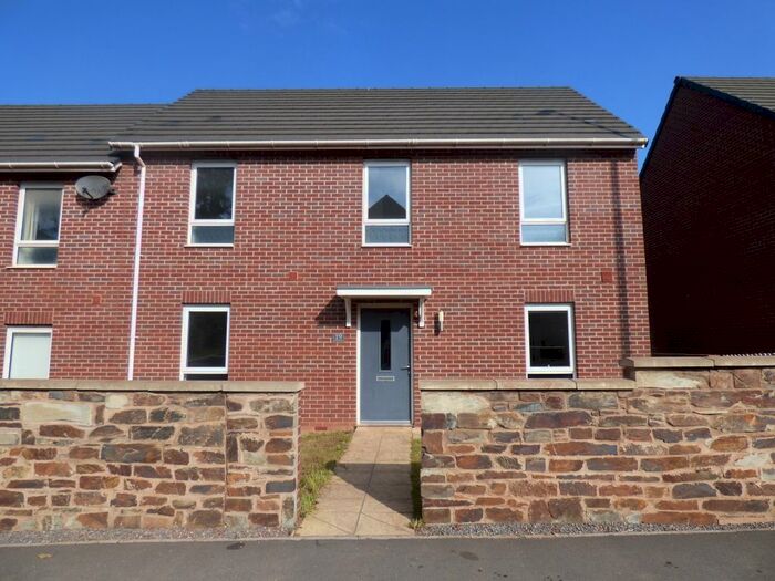 3 Bedroom End Of Terrace House To Rent In Tithebarn Way, Exeter, EX1
