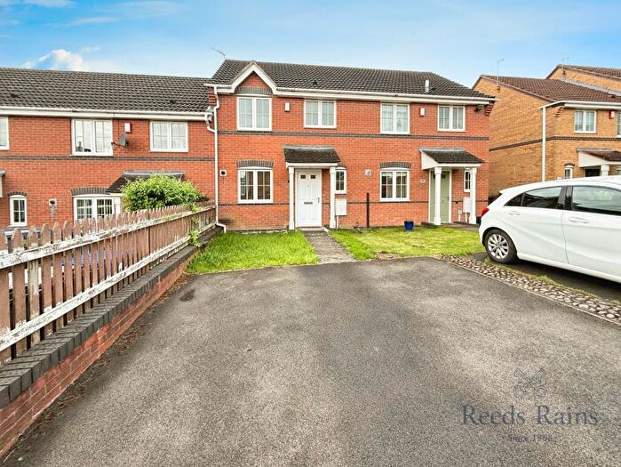 3 Bedroom Terraced House To Rent In Chatsworth Park Avenue, Stoke-on-Trent, Staffordshire, ST4