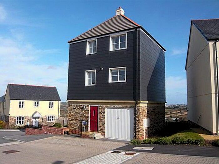 3 Bedroom Detached House To Rent In Poltair Road, Penryn, TR10