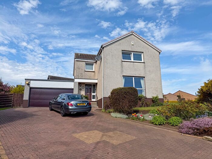 5 Bedroom Detached House For Sale In Long Craigs Terrace, Kinghorn, KY3