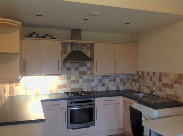 2 Bedroom Flat To Rent In Sefton Drive, , Liverpool, L8