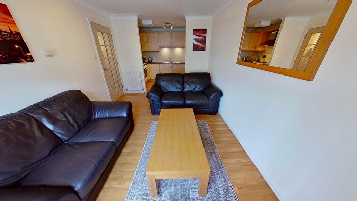 1 Bedroom Flat To Rent In Grandholm Crescent, Aberdeen, AB22