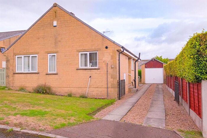 2 Bedroom Detached Bungalow For Sale In Badger Hill, Brighouse, HD6