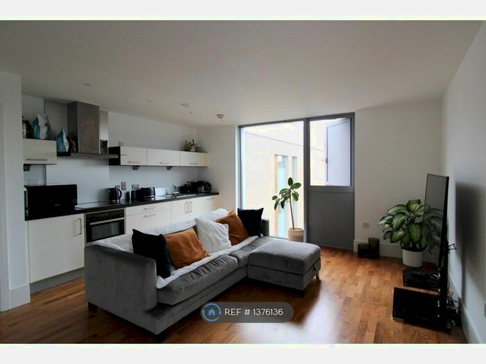 1 Bedroom Flat To Rent In Highbury Stadium Square, London, N5