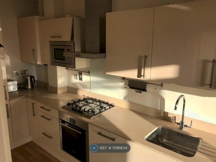 1 Bedroom Flat To Rent In Scriven Street, London, E8