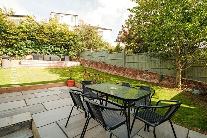 2 Bedroom Flat For Sale In Belvoir Road, St. Andrews, Bristol, BS6