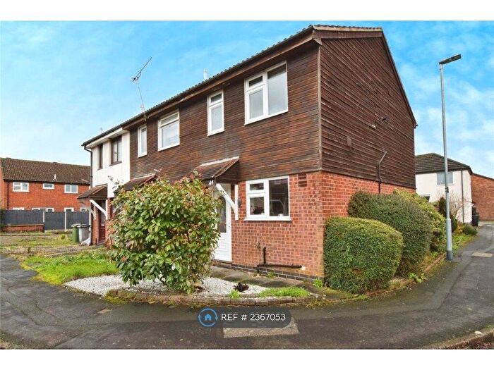 2 Bedroom End Of Terrace House To Rent In Alport Way, Wigston, LE18