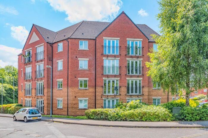 2 Bedroom Flat To Rent In Hedgerow Close, Greenlands, Redditch, Worcestershire, B98