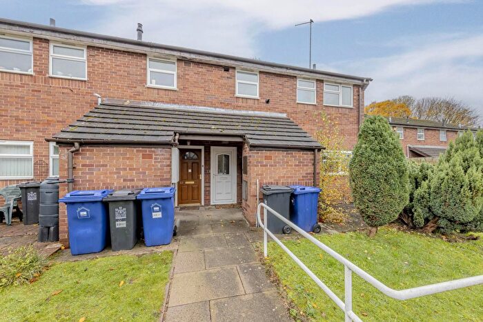 1 Bedroom Flat For Sale In Prospect Terrace, Newcastle Under Lyme, ST5