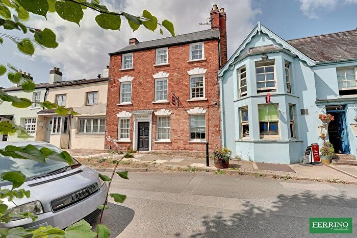 5 Bedroom Terraced House For Sale In High Street, Newnham, Gloucestershire., GL14