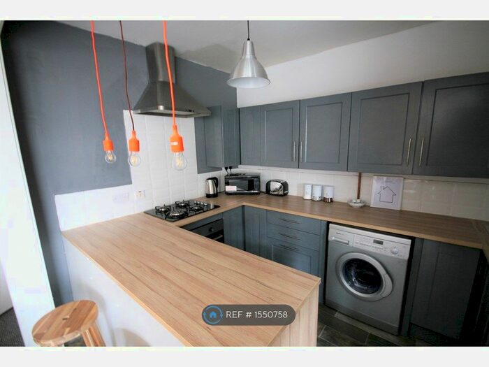 5 Bedroom Terraced House To Rent In Gainsborough Road, Liverpool, L15