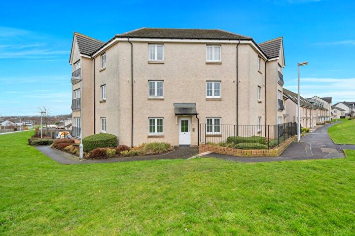 2 Bedroom Flat For Sale In Macgregor Road, Dunfermline, KY11