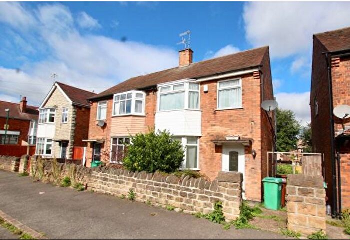 3 Bedroom Semi-Detached House To Rent In Bannerman Road, NG6
