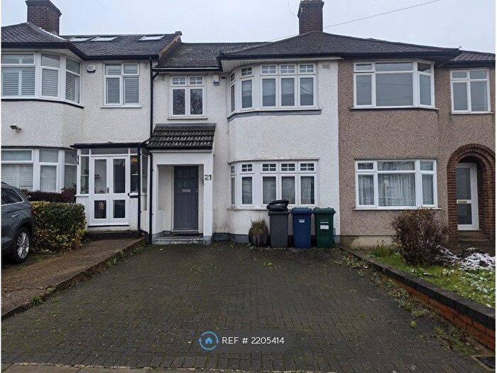 4 Bedroom Terraced House To Rent In Beresford Avenue, London, N20
