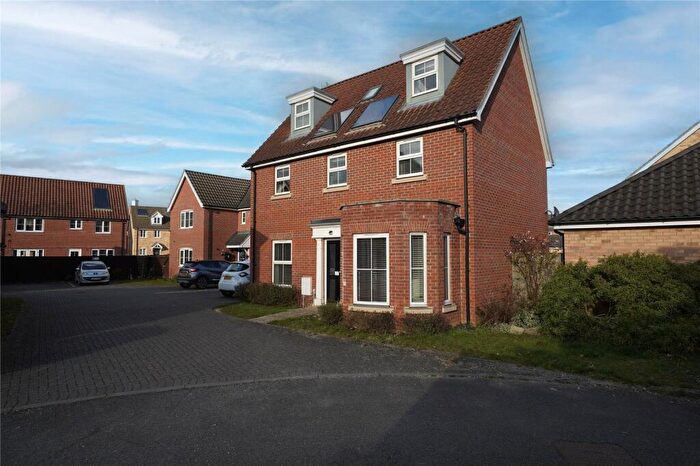 5 Bedroom Detached House To Rent In Dairy Drive, Beck Row, Bury St Edmunds, Suffolk, IP28