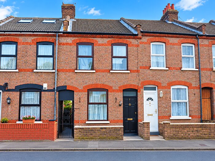 2 Bedroom Property To Rent In , St Peters Road, Dallow, LU1