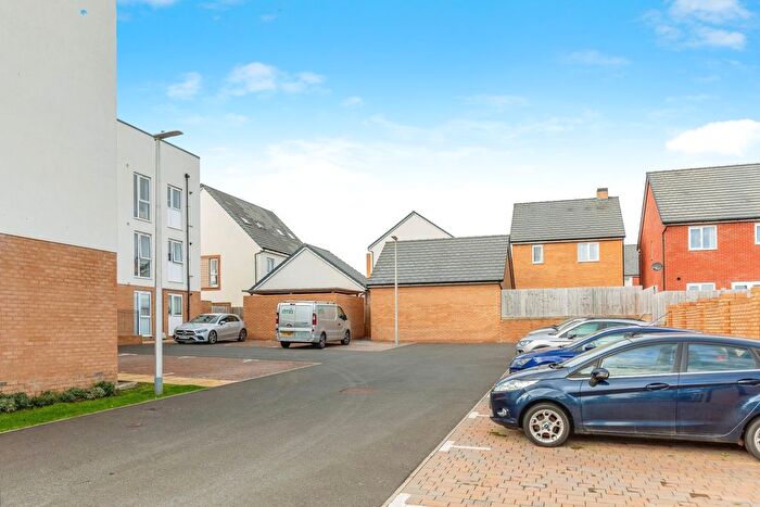 2 Bedroom Flat For Sale In Faraday Road, Locking, Weston-Super-Mare, Somerset, BS24