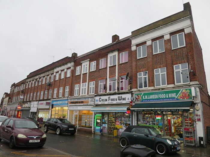 3 Bedroom Maisonette To Rent In Greenford Road, Greenford, UB6
