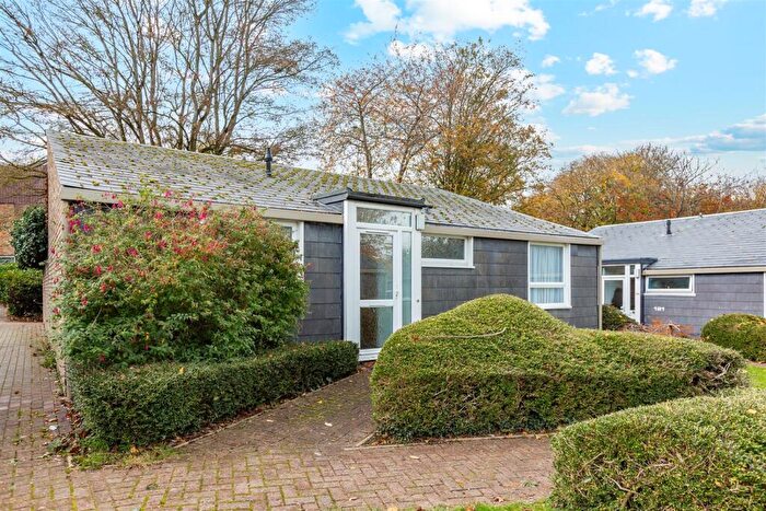 2 Bedroom Detached Bungalow For Sale In Knights Croft, New Ash Green, DA3