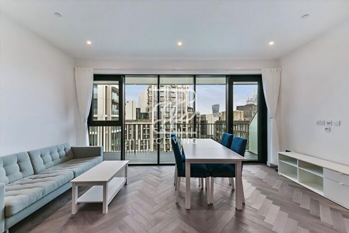 2 Bedroom Flat To Rent In London, E1W