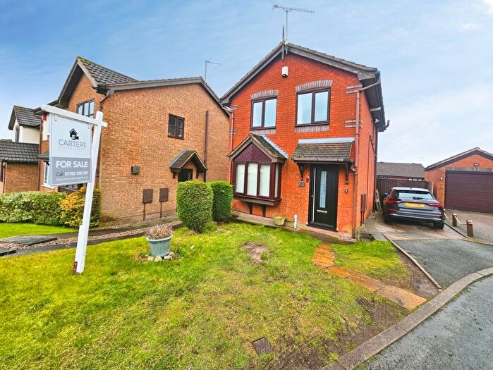 3 Bedroom Detached House For Sale In Wren Close, Biddulph, Stoke-On-Trent, ST8