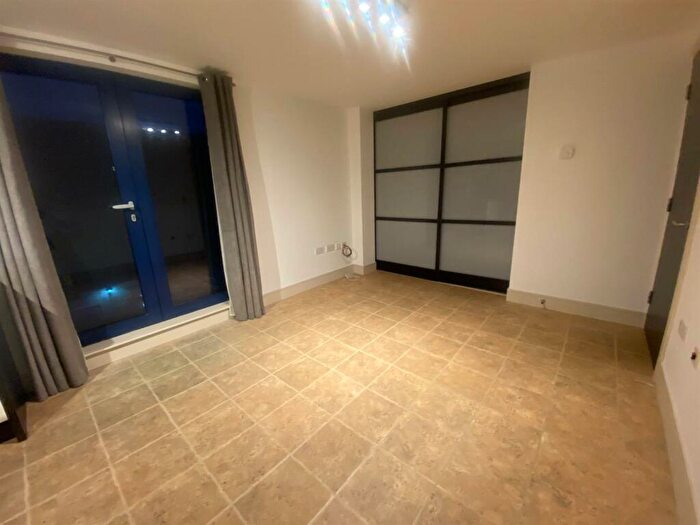 2 Bedroom Apartment To Rent In Apartment The Equilibrium, Plover Road, Lindley, HD3