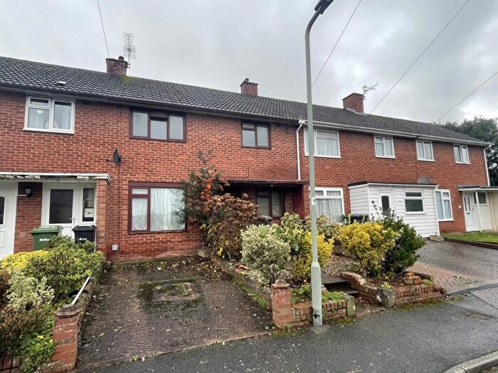 3 Bedroom Terraced House For Sale In Greenway, St Thomas, EX2