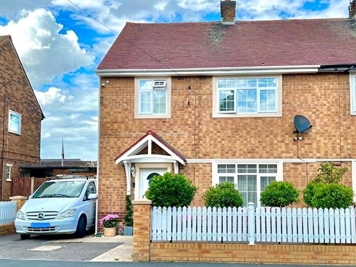3 Bedroom Semi Detached House To Rent In Thorndike Avenue, Alvaston, Derby, Derbyshire, DE24