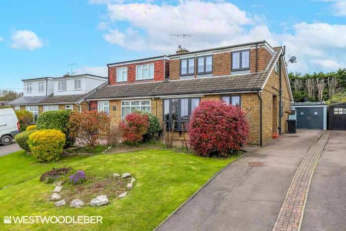 3 Bedroom Semi-Detached House To Rent In Highland Road, Nazeing, Waltham Abbey, EN9