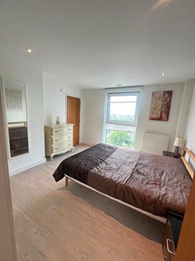 2 Bedroom Apartment To Rent In Alaska Building, Western Gateway, Royal Victoria Docks, London, E16