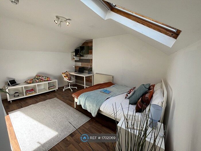 6 Bedroom Terraced House To Rent In Ramilies Road, Liverpool, L18